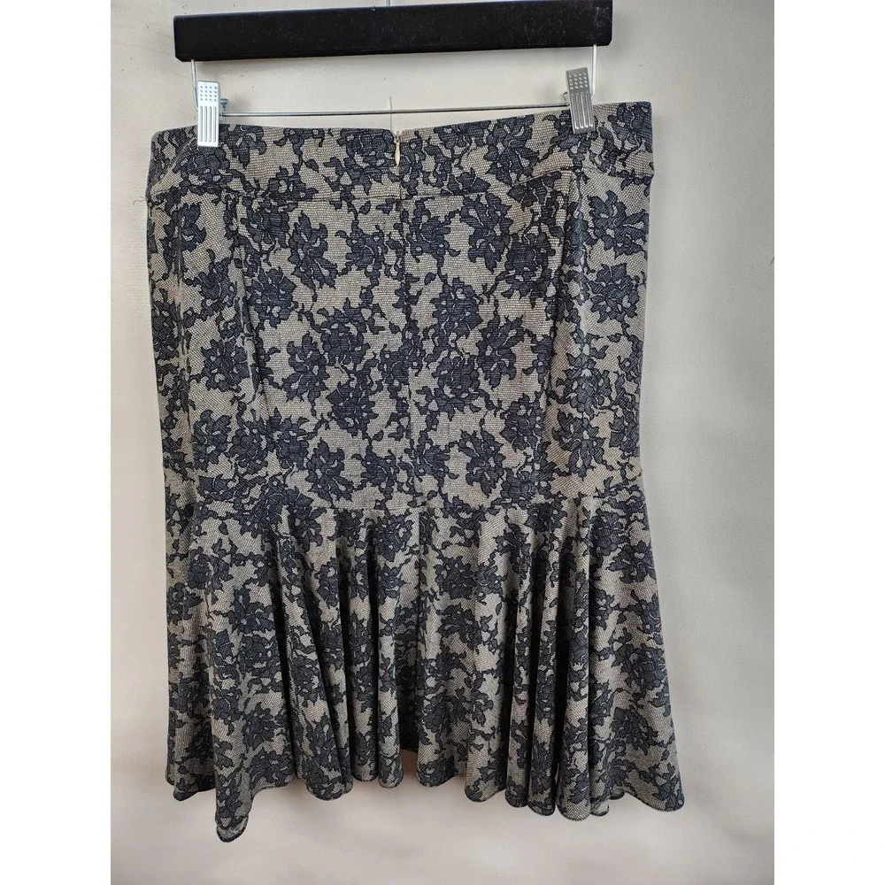 Michael Michael Kors BOHO Skirt Womens 12 Black Floral Print Modest NEW